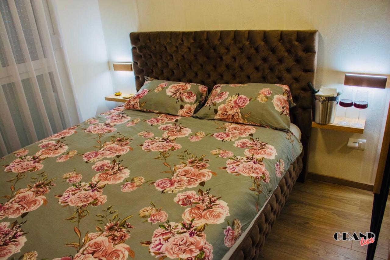 Grand Lux Apartment Doboj Exterior photo