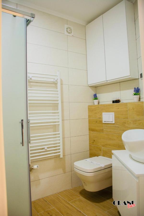 Grand Lux Apartment Doboj Exterior photo